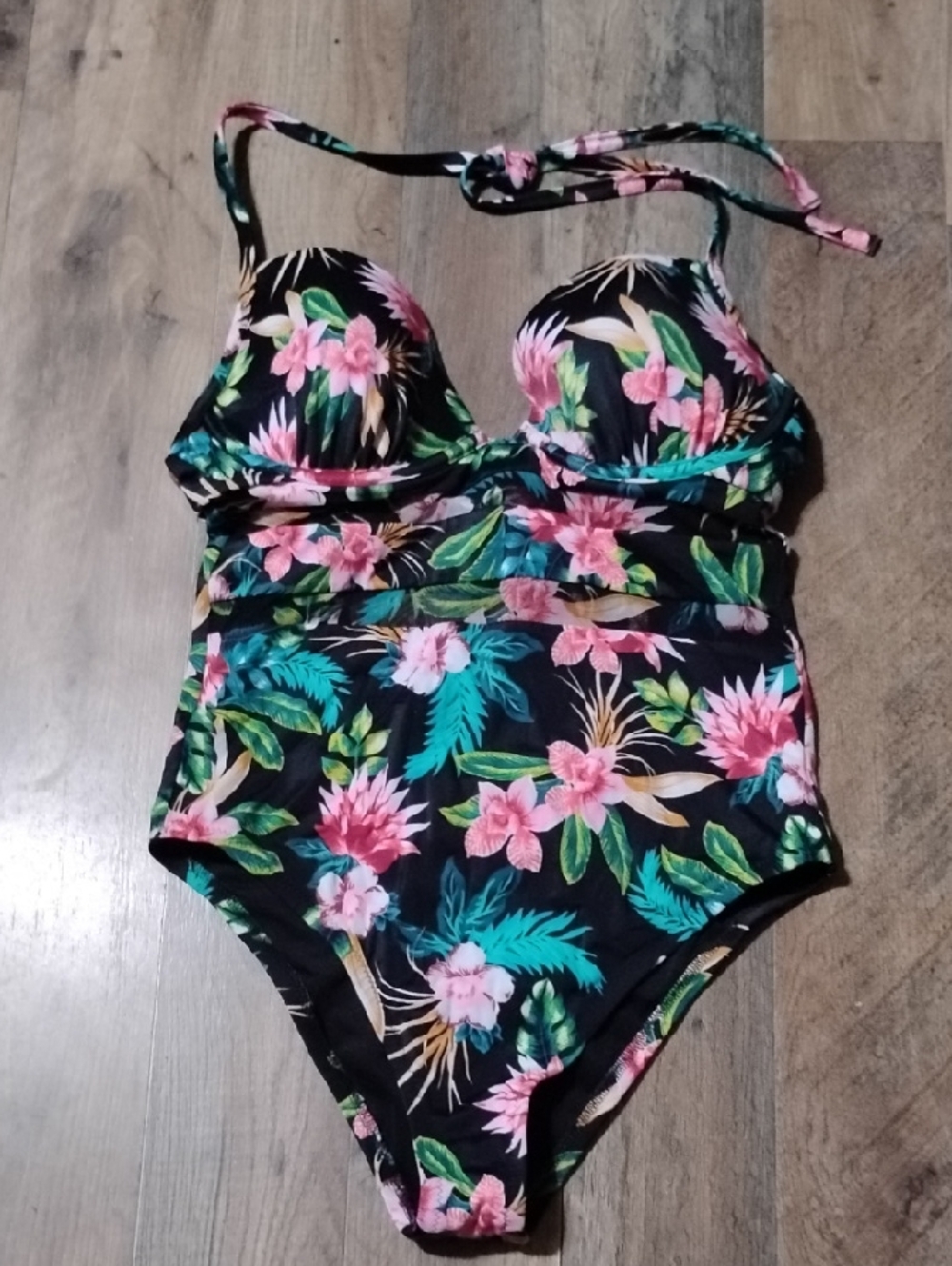 Shade & Shore Tropical Floral One-Piece Swimsuit Women's Size: 34D